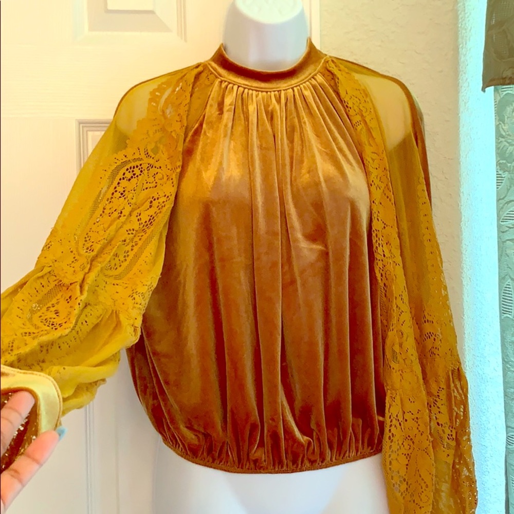 Elegant Gold Blouse with Lace Sleeves